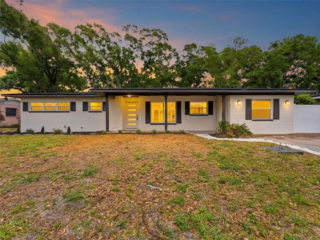 1714 W SAINT ISABEL STREET, Tampa, FL 33607