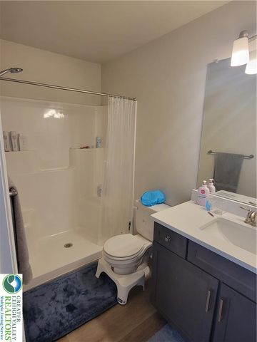 330 East Frankford Street, Bethlehem City, PA 18018