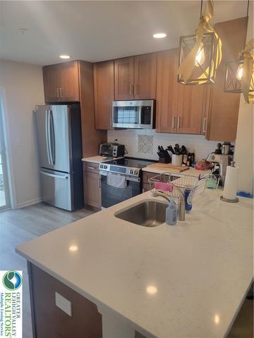 330 East Frankford Street, Bethlehem City, PA 18018