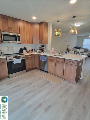 330 East Frankford Street, Bethlehem City, PA 18018