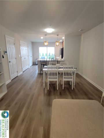 330 East Frankford Street, Bethlehem City, PA 18018