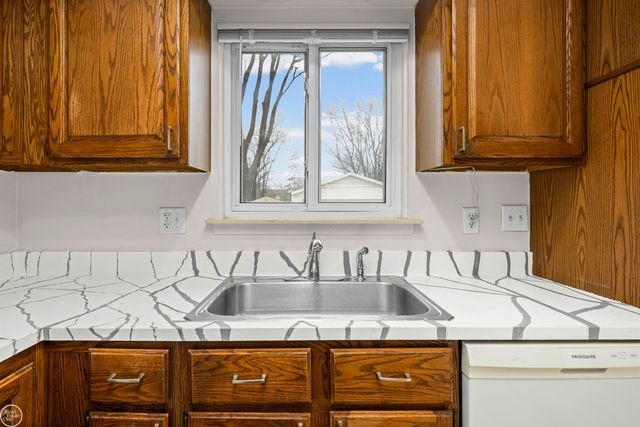 24320 Trombley Street, Clinton Twp, MI 48035