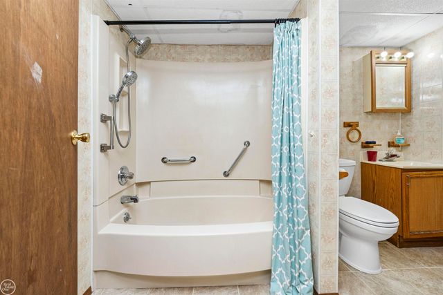 24320 Trombley Street, Clinton Twp, MI 48035