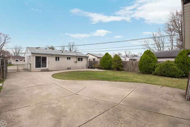 24320 Trombley Street, Clinton Twp, MI 48035