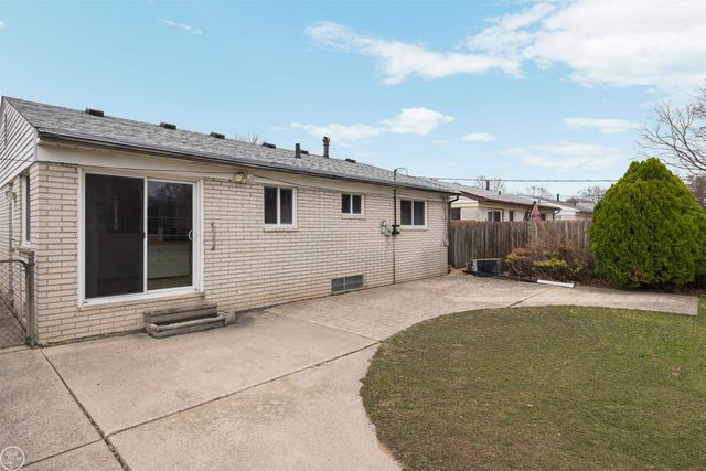 24320 Trombley Street, Clinton Twp, MI 48035