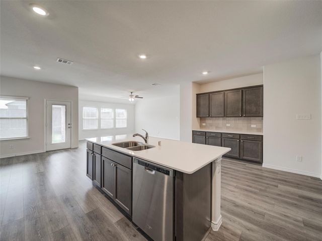 1109 Goldfinch Drive, Celina, TX 75009
