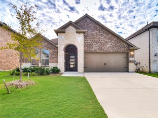 1109 Goldfinch Drive, Celina, TX 75009