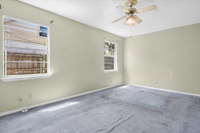 4209 Pioneer Road, Balch Springs, TX 75180