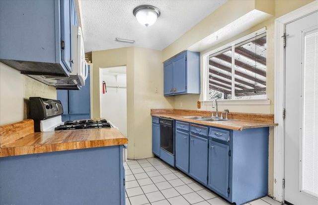 4209 Pioneer Road, Balch Springs, TX 75180