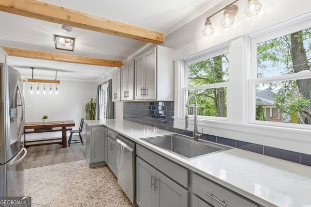 405 Holderness Street SW, Atlanta, GA 30310