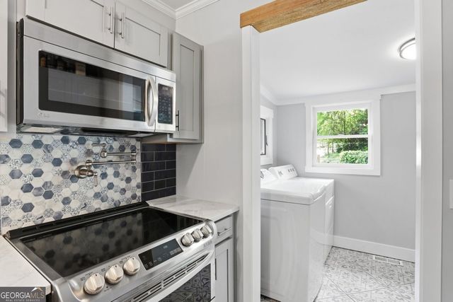 405 Holderness Street SW, Atlanta, GA 30310