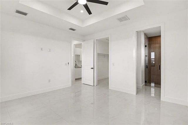 1030 NE Juanita PL, Cape Coral, FL 33909