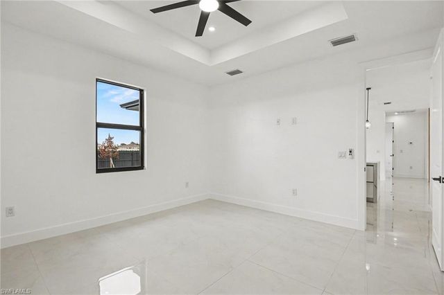 1030 NE Juanita PL, Cape Coral, FL 33909