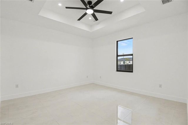 1030 NE Juanita PL, Cape Coral, FL 33909