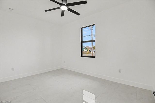 1030 NE Juanita PL, Cape Coral, FL 33909