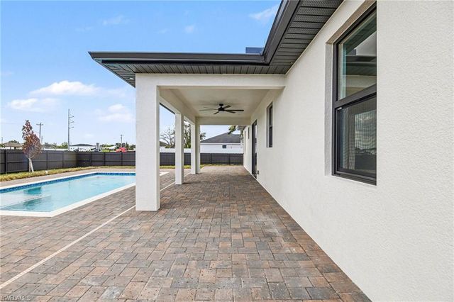 1030 NE Juanita PL, Cape Coral, FL 33909