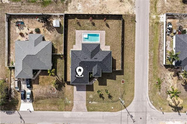 1030 NE Juanita PL, Cape Coral, FL 33909