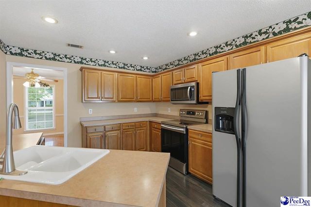 2662 Flushing Covey Drive, Hartsville, SC 29550