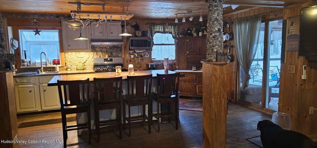 26 Rapp Road, Austerlitz, NY 12017