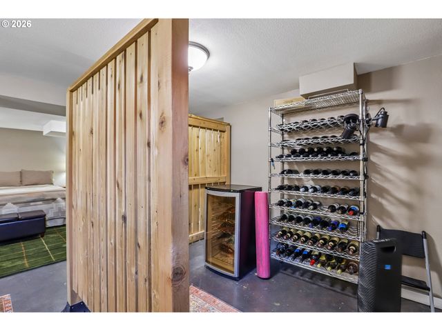 4100 CRESTON Ave, Vancouver, WA 98663