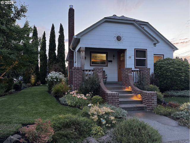 4100 CRESTON Ave, Vancouver, WA 98663