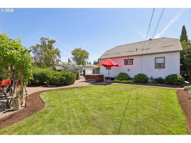 4100 CRESTON Ave, Vancouver, WA 98663