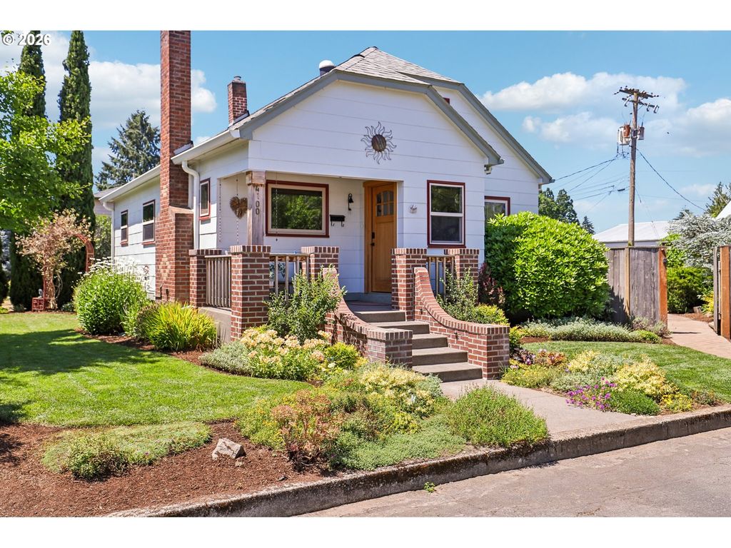 4100 CRESTON Ave, Vancouver, WA 98663