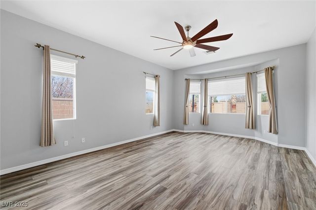 5240 La Terra Avenue, Pahrump, NV 89061