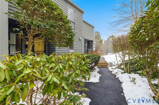 9503 Groundhog Dr, North Chesterfield, VA 23235