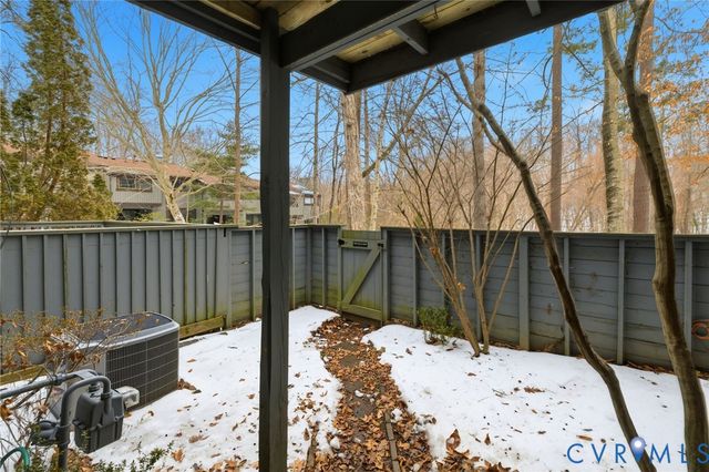 9503 Groundhog Dr, North Chesterfield, VA 23235