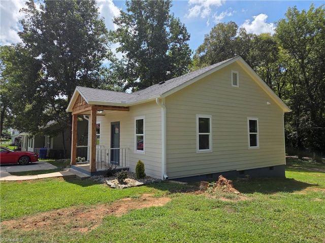 3 HAMES Street, Lexington, NC 27295
