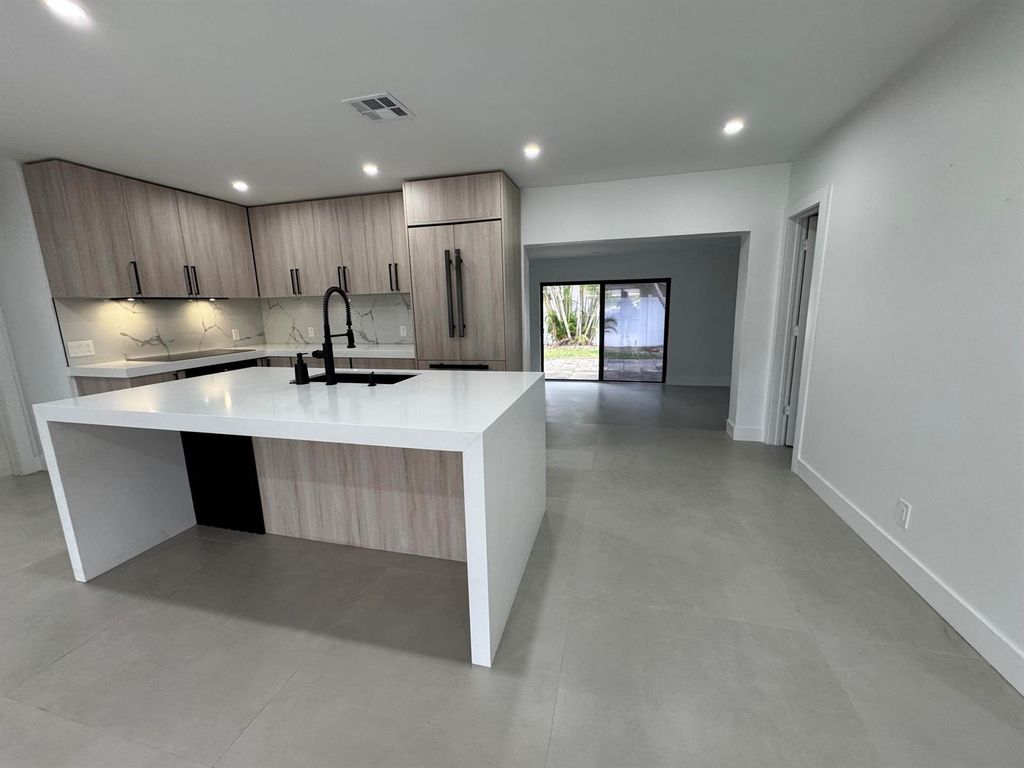 1133 SW 11th Street, Boca Raton, FL 33486