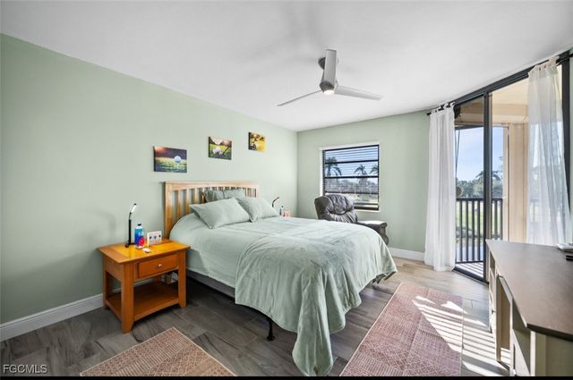 413 Augusta BLVD 302, Naples, FL 34113