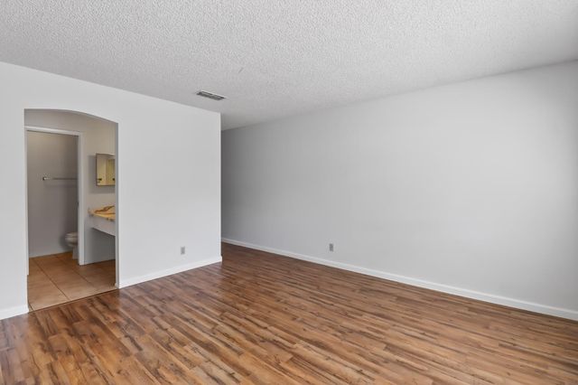 2211 Baywater Ln, Rancho Cordova, CA 95670