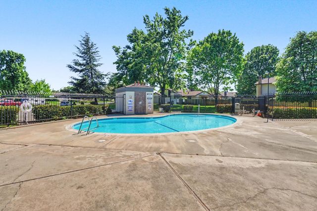 2211 Baywater Ln, Rancho Cordova, CA 95670