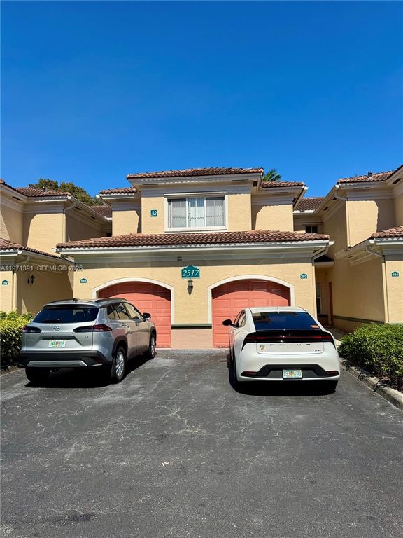 2517 Centergate Drive 203, Miramar, FL 33025