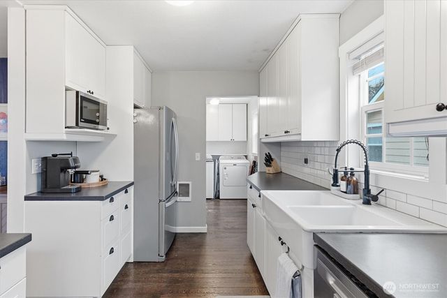 2929 Louisiana Street, Longview, WA 98632