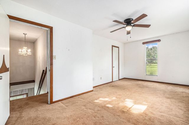 189 Lake Livingston Boulevard, Livingston, TX 77351