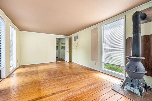 189 Lake Livingston Boulevard, Livingston, TX 77351