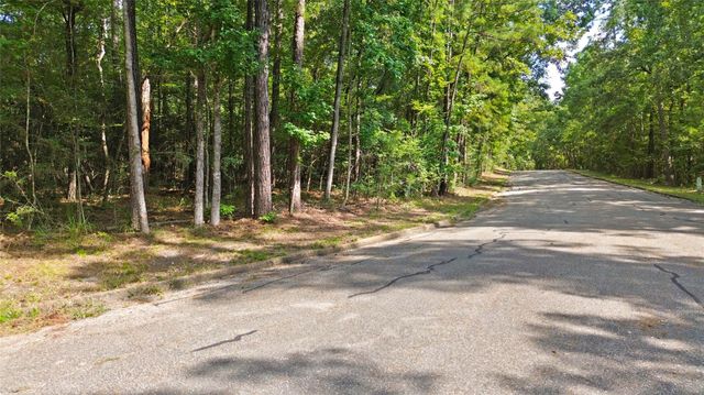000 W Oak Drive, Huntsville, TX 77320