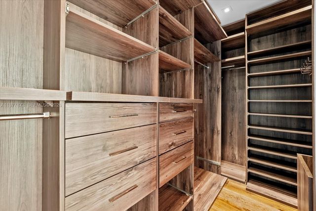 460 NE 28th St 4104, Miami, FL 33137