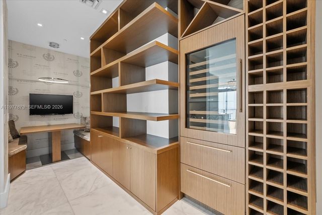 460 NE 28th St 4104, Miami, FL 33137