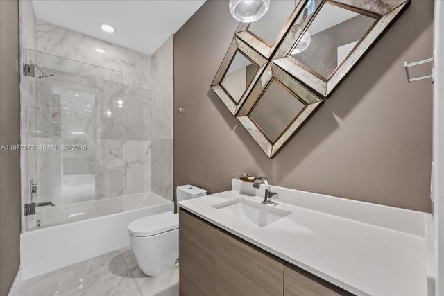 460 NE 28th St 4104, Miami, FL 33137