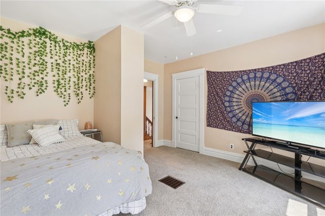 249 Trolly Ln, Mahoning Twp, PA 16116