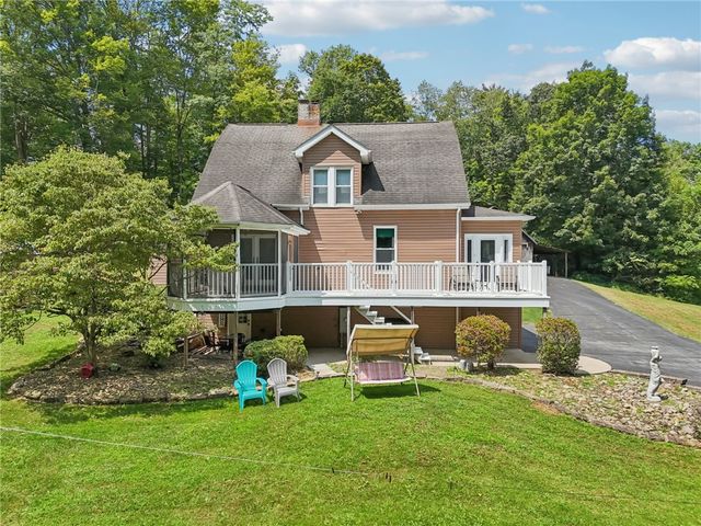 249 Trolly Ln, Mahoning Twp, PA 16116