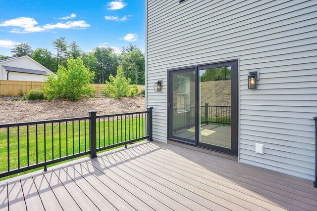 236 Allen Rd, Belchertown, MA 01007