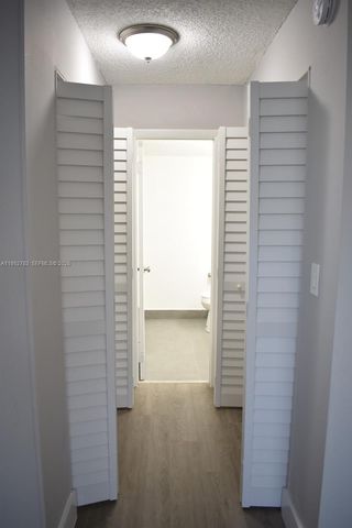 16465 NE 22nd Ave 219, North Miami Beach, FL 33160