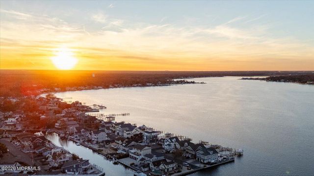 421 Malibu Way, Brick, NJ 08723