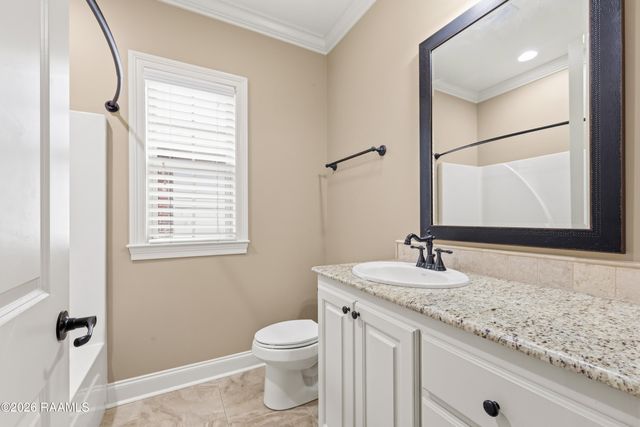 110 Fairwood Drive, Broussard, LA 70518