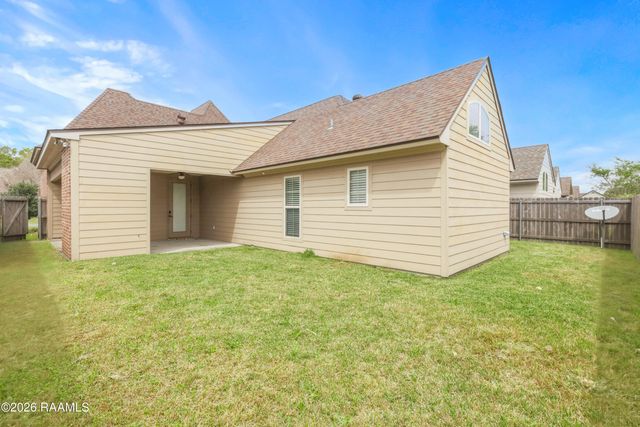 110 Fairwood Drive, Broussard, LA 70518